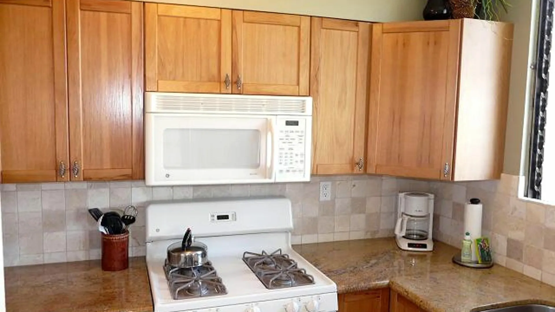 Kihei Akahi D-109 - One Bedroom Condo Waikapu USA